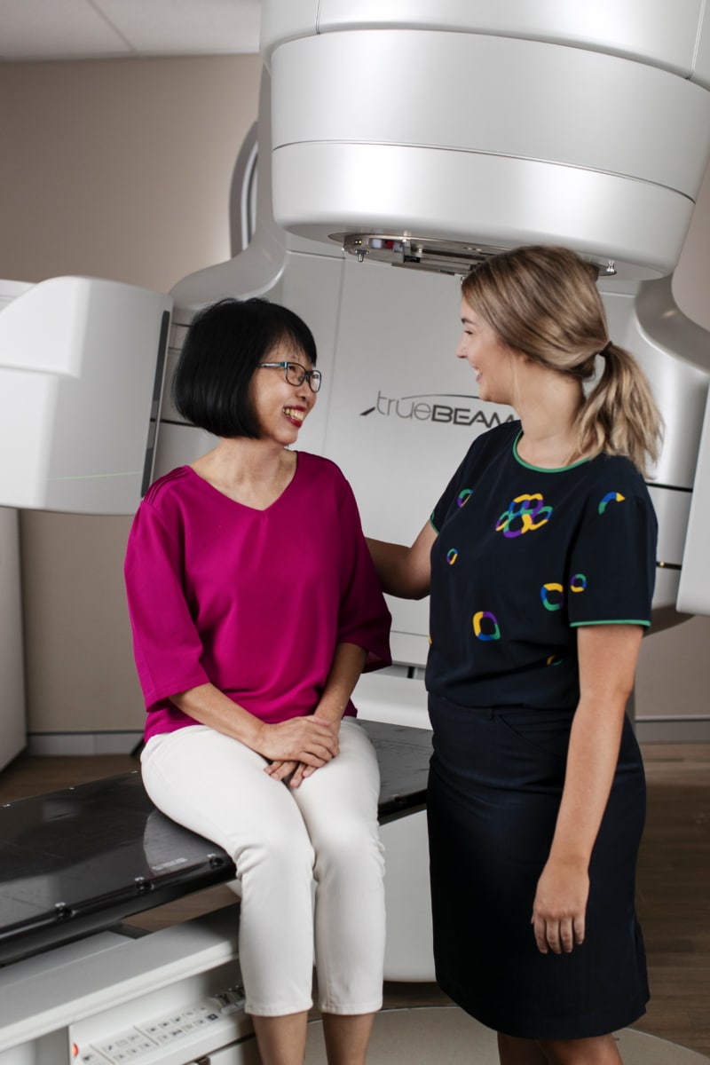 Cancer patient treated by cancer care team at Icon.